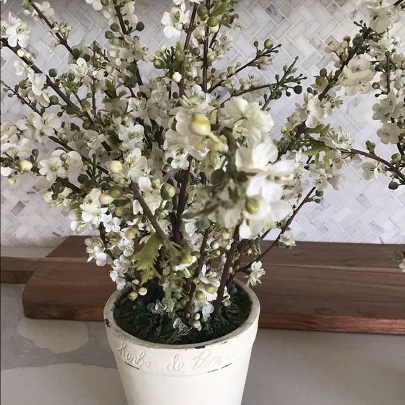 White/Green Florals Distressed Planter - Picture 3 of 7